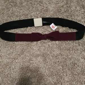 Torrid Burgundy Bow Belt🎀
